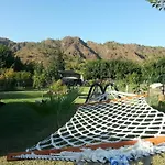 Flora Hotel 3*