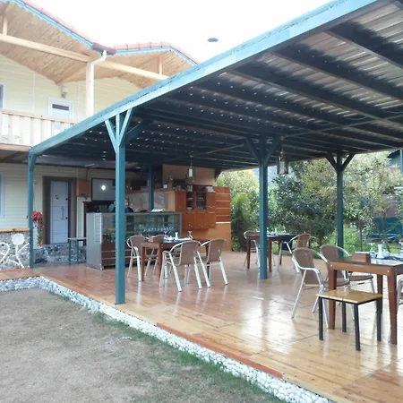 Flora 3* Çıralı