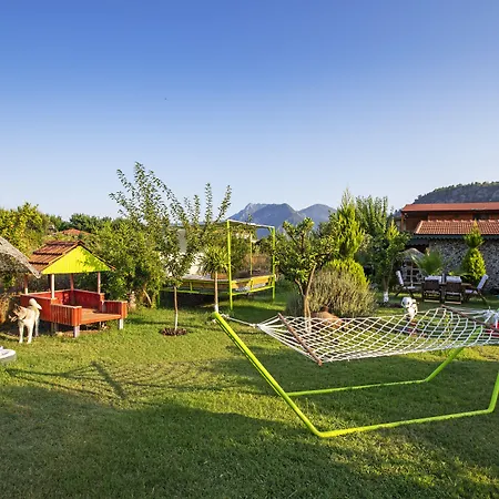 Hotel Flora Çıralı